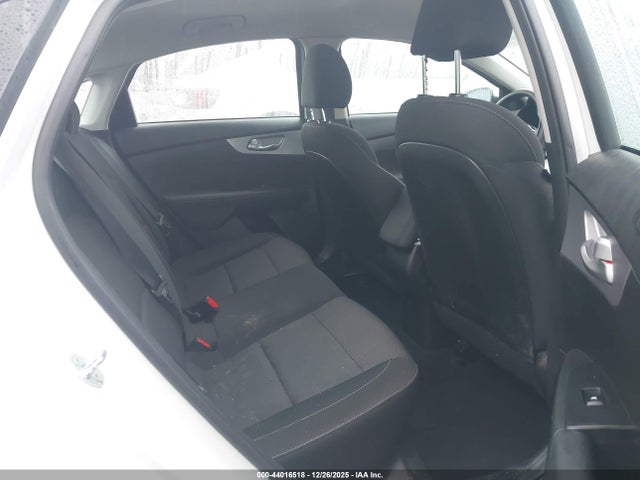 3KPF24AD4RE743620 KIA Forte Lxs