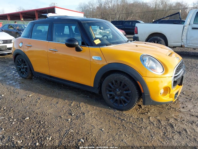 2015 MINI HARDTOP WMWXU3C52F2B58736 Photo 0
