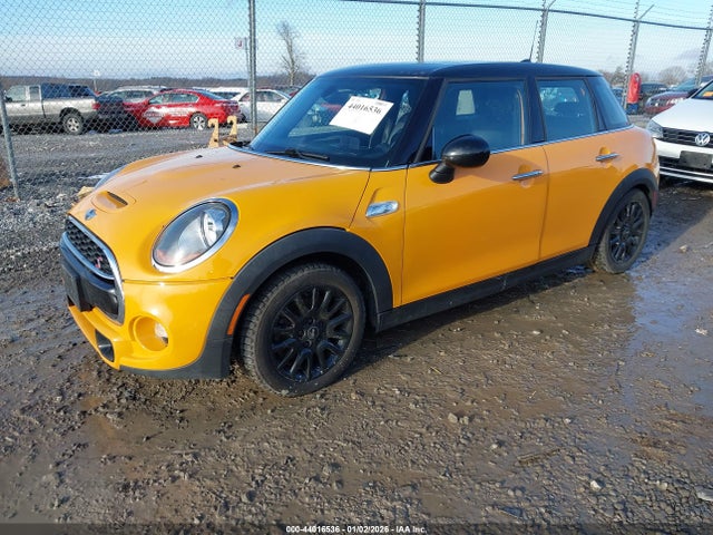 2015 MINI HARDTOP WMWXU3C52F2B58736 Photo 1
