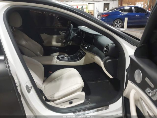 2017 MERCEDES-BENZ E 300 WDDZF4KB9HA099800 Photo 4