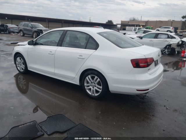 2017 VOLKSWAGEN JETTA 3VW2B7AJ6HM376842 Photo 2