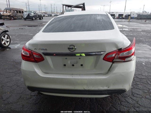 1N4AL3AP1GN318978 Nissan Altima 2.5 S