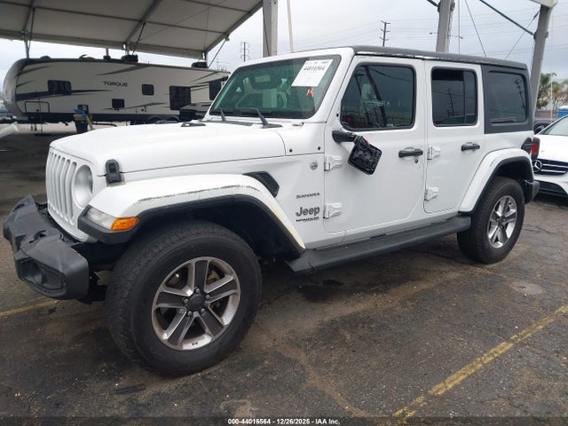 1C4HJXEN6MW645705 Jeep Wrangler Unlimited Sahara 4x4