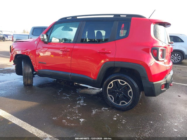Jeep Renegade Trailhawk 2016 ZACCJBCT6GPC97727 Image 3