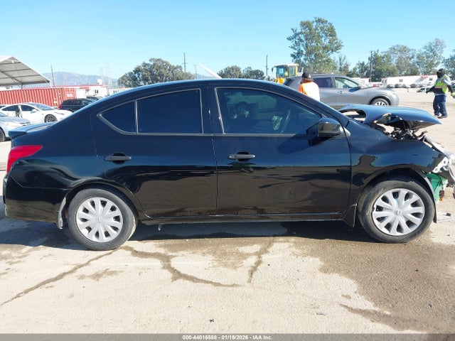 3N1CN7AP5KL838410 Nissan Versa 1.6 S+
