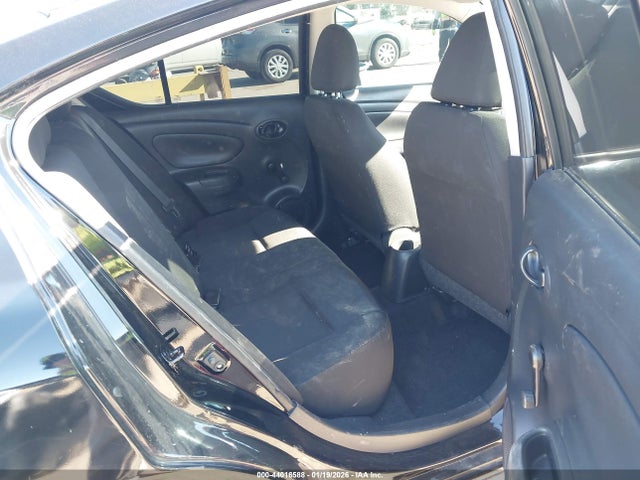 3N1CN7AP5KL838410 Nissan Versa 1.6 S+