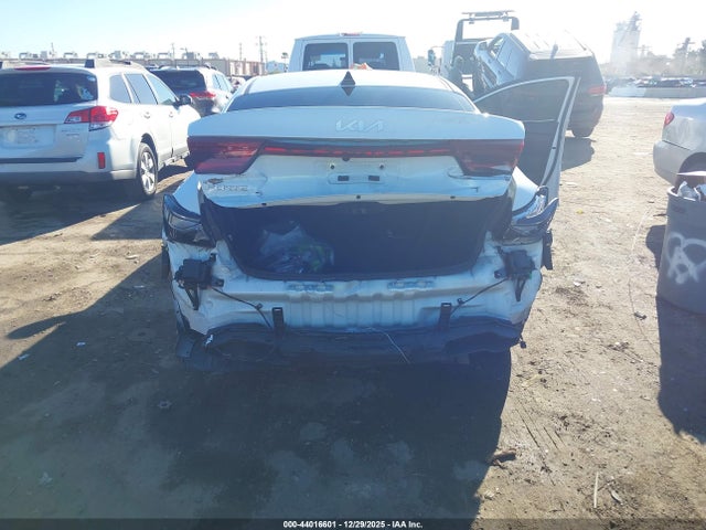 3KPF24AD5RE715986 KIA Forte Lxs