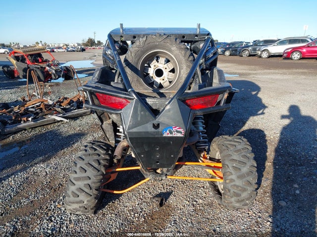 2016 POLARIS RZR 3NSVFE927GF465875 Photo 5