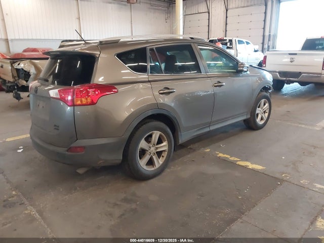 Toyota Rav4 Xle 2014 2T3RFREV0EW190108 Image 4
