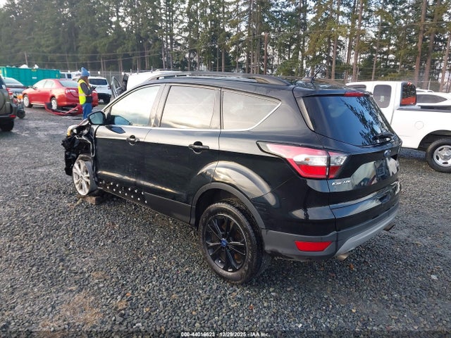 Ford ESCAPE SE 2018 1FMCU9GDXJUC47532 Image 3