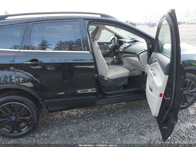 Ford ESCAPE SE 2018 1FMCU9GDXJUC47532 Image 5