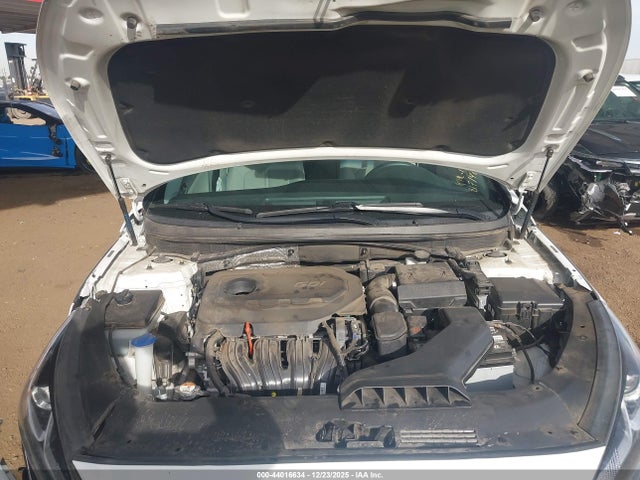 5NPE24AF1KH817140 Hyundai SONATA SE