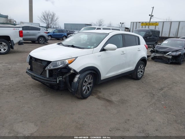 KIA Sportage Lx 2016 KNDPBCAC0G7878998 Image 2