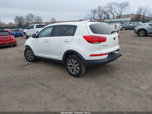 KIA Sportage Lx 2016 KNDPBCAC0G7878998 Image 3