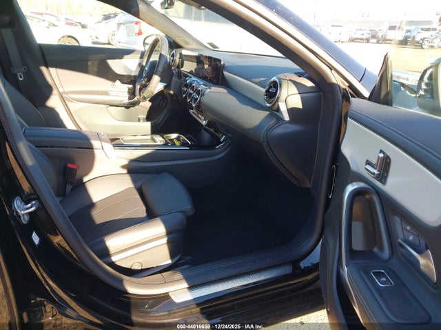Продажа на аукционе авто 2025 Mercedes-benz Cla 250 Coupe 4matic, vin: W1K5J4HB4SN544142, номер лота: 44016659