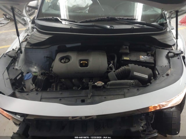 KNDJ23AU6P7201162 KIA SOUL LX