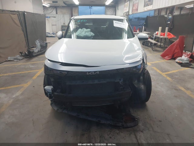 KNDJ23AU6P7201162 KIA SOUL LX