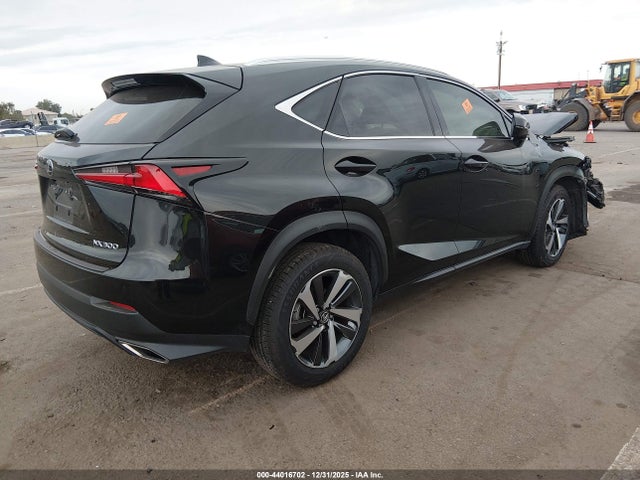 JTJYARBZ8J2090484 Lexus NX 300