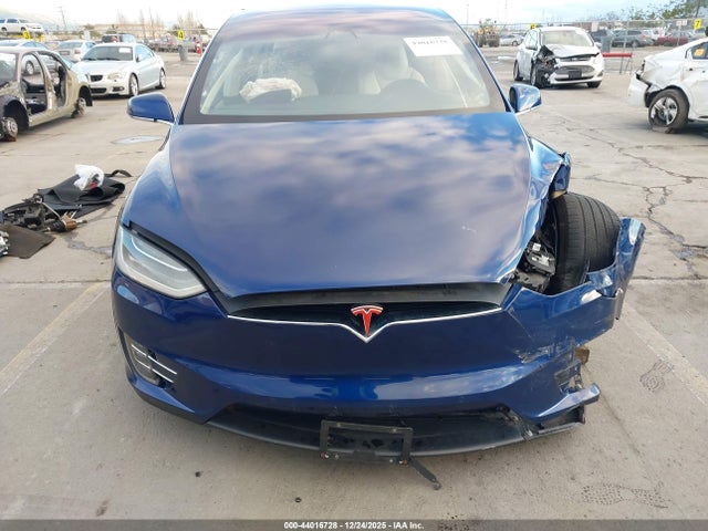 Tesla Model X 100d/75d/long Range 2019 5YJXCBE22KF162440 Image 12