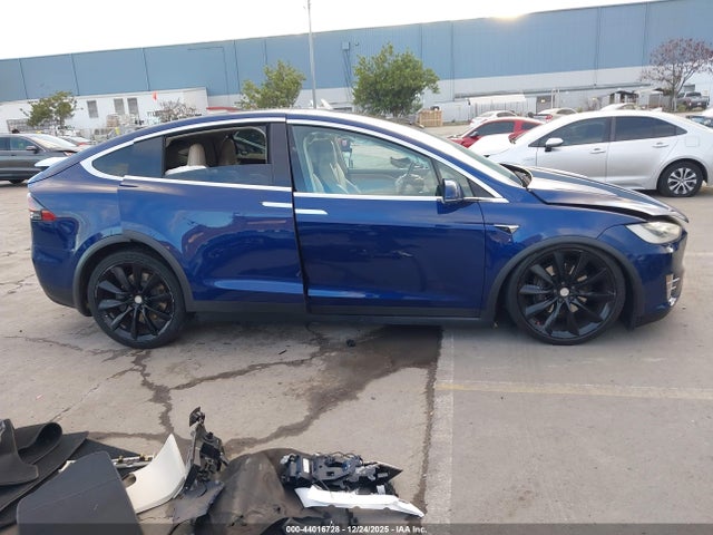 Tesla Model X 100d/75d/long Range 2019 5YJXCBE22KF162440 Image 13