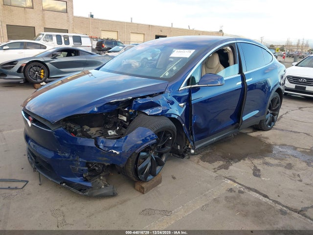 2019 TESLA MODEL X 5YJXCBE22KF162440 Photo 1