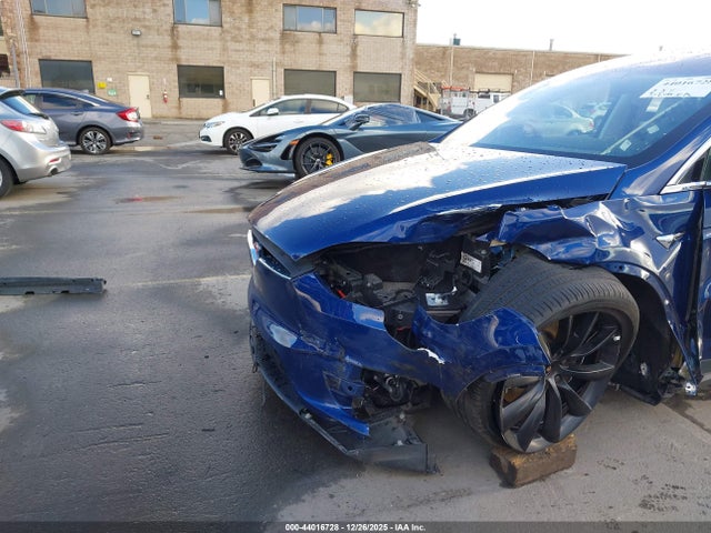 2019 TESLA MODEL X 5YJXCBE22KF162440 Photo 5