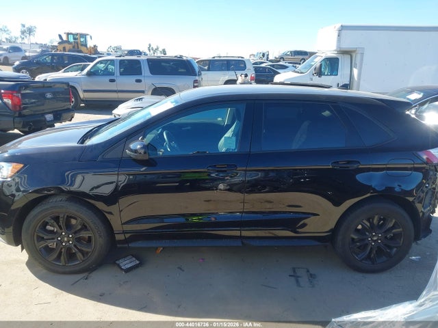 Ford EDGE SE 2023 2FMPK4G99PBA01432 Image 15
