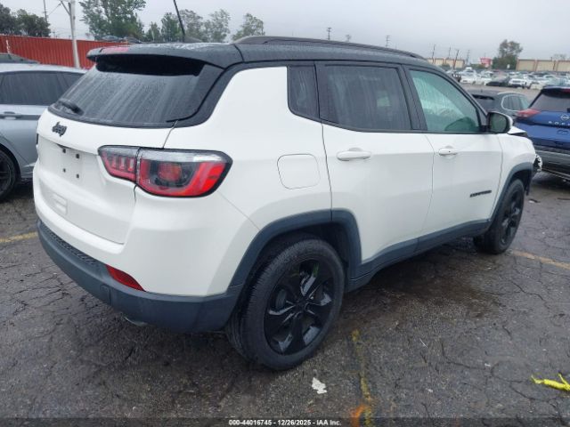 2019 JEEP COMPASS 3C4NJCBB0KT613972 Photo 3