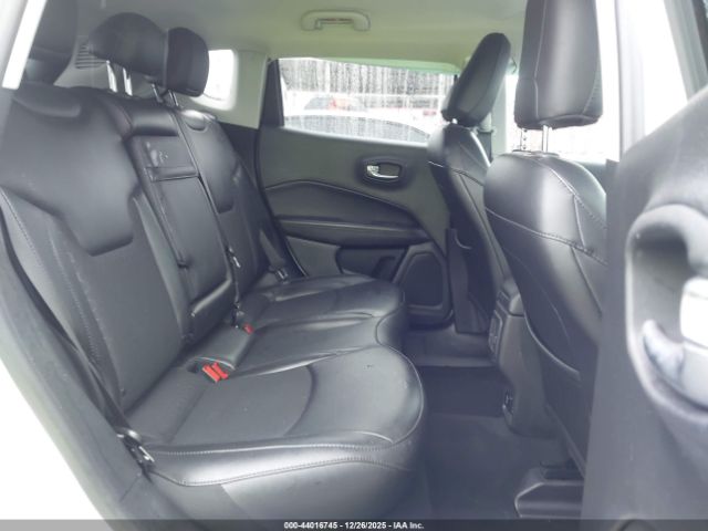 2019 JEEP COMPASS 3C4NJCBB0KT613972 Photo 7