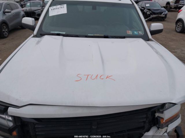 2017 CHEVROLET SILVERADO 1500 1GCVKREC1HZ119058 Photo 9