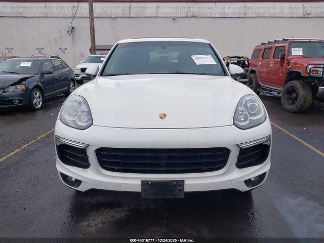 WP1AA2A22GLA04619 Porsche Cayenne