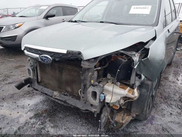 JF2SJARC6JH586636 Subaru Forester 2.5i Limited