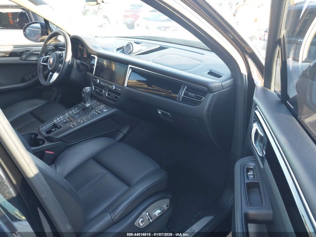 2020 PORSCHE MACAN WP1AB2A58LLB30453 Photo 4