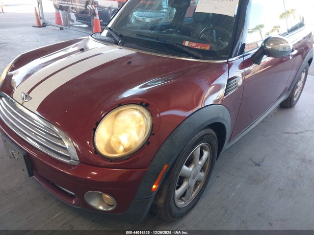 2009 MINI COOPER WMWMF335X9TW75646 Photo 5