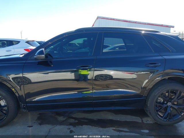 Продажа на аукционе авто 2021 Audi Q8 Premium 55 Tfsi Quattro Tiptronic, vin: WA1AVAF11MD007480, номер лота: 44016847