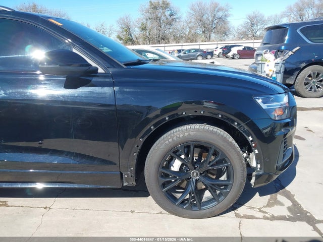 Продажа на аукционе авто 2021 Audi Q8 Premium 55 Tfsi Quattro Tiptronic, vin: WA1AVAF11MD007480, номер лота: 44016847