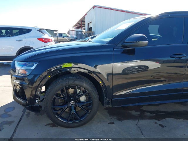2021 AUDI Q8 WA1AVAF11MD007480 Photo 5
