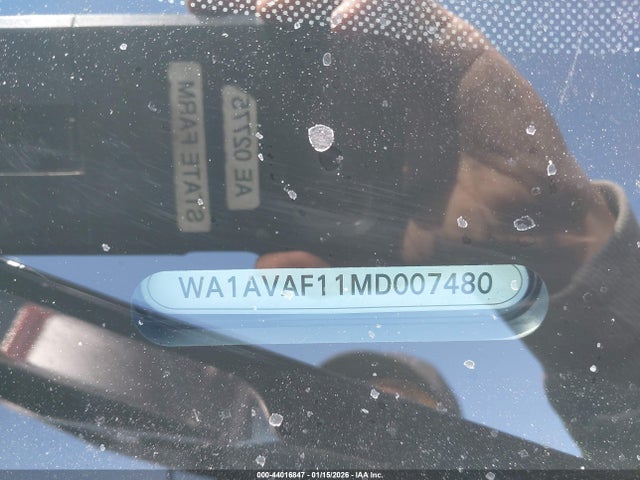 2021 AUDI Q8 WA1AVAF11MD007480 Photo 8