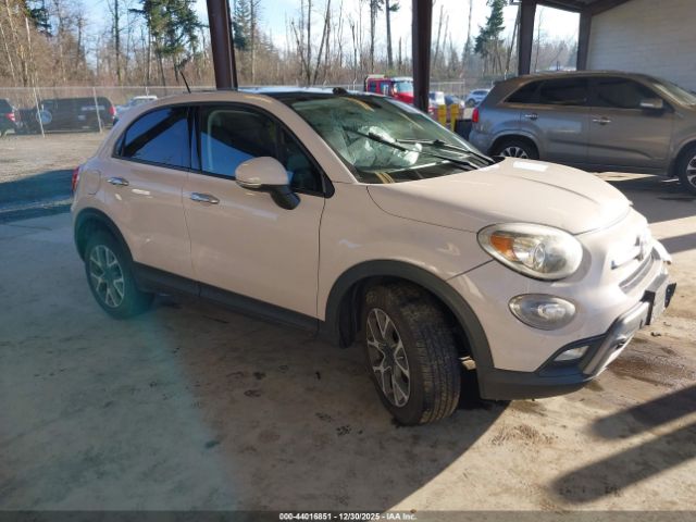 2016 FIAT 500X ZFBCFYCT3GP367396