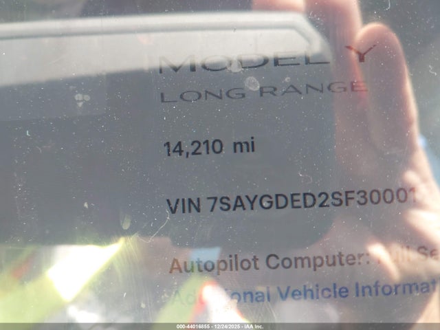 2025 TESLA MODEL Y 7SAYGDED2SF300017 Photo 6