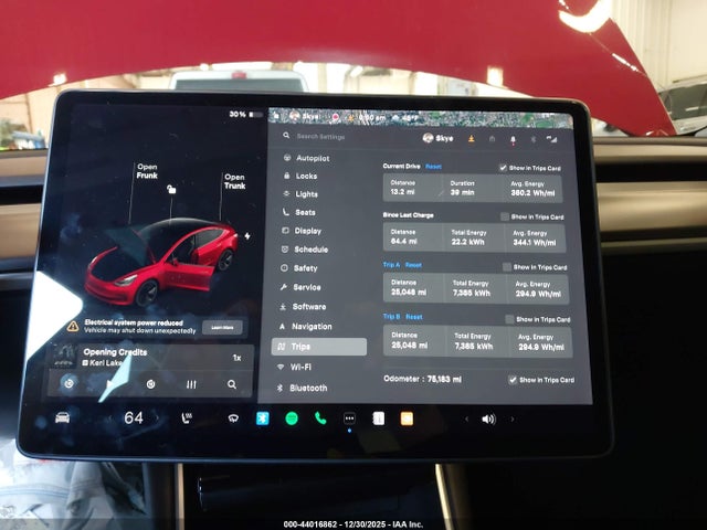 44016862 :رقم المزاد ، 5YJ3E1EA5JF057495 vin ، 2018 Tesla Model 3 Long Range/mid Range مزاد بيع