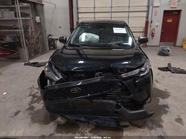 7MUAAABG4PV074102 Toyota Corolla Cross L