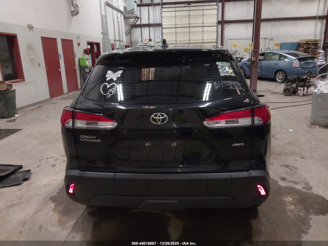 7MUAAABG4PV074102 Toyota Corolla Cross L