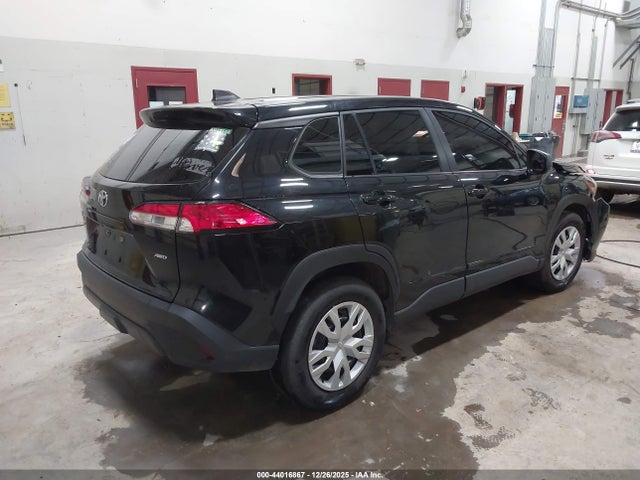 2023 TOYOTA COROLLA CROSS 7MUAAABG4PV074102 Photo 3