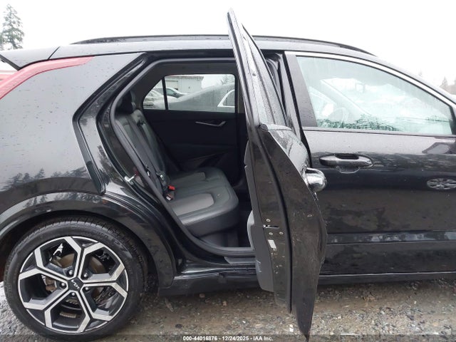 KIA Niro Ex Touring 2023 KNDCR3LE9P5035161 Image 8