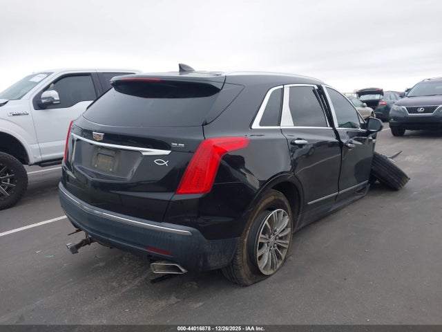 2017 CADILLAC XT5 1GYKNBRS0HZ234537 Photo 3