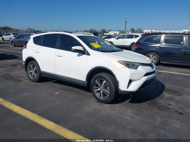 2018 TOYOTA RAV4 JTMRFREV9JJ256826