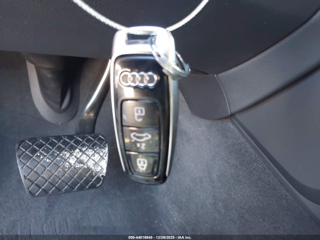 2021 AUDI Q7 WA1LXAF7XMD039643 Photo 10