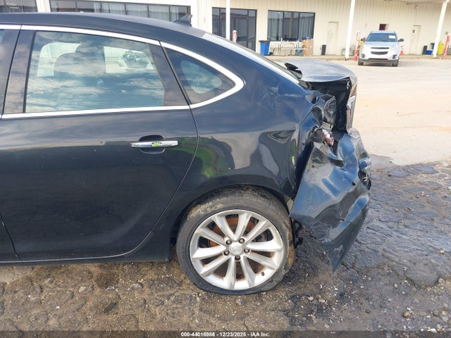 44016986 :رقم المزاد ، 1G4PR5SK9E4173625 vin ، 2014 Buick Verano Convenience Group مزاد بيع