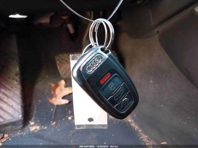 2012 AUDI S4 WAUBGAFL9CA061533 Photo 10